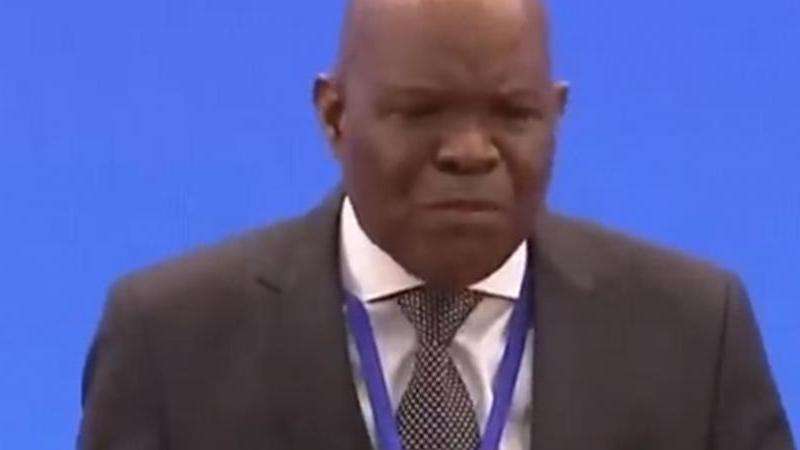 WhatsApp发送什么表情合适？